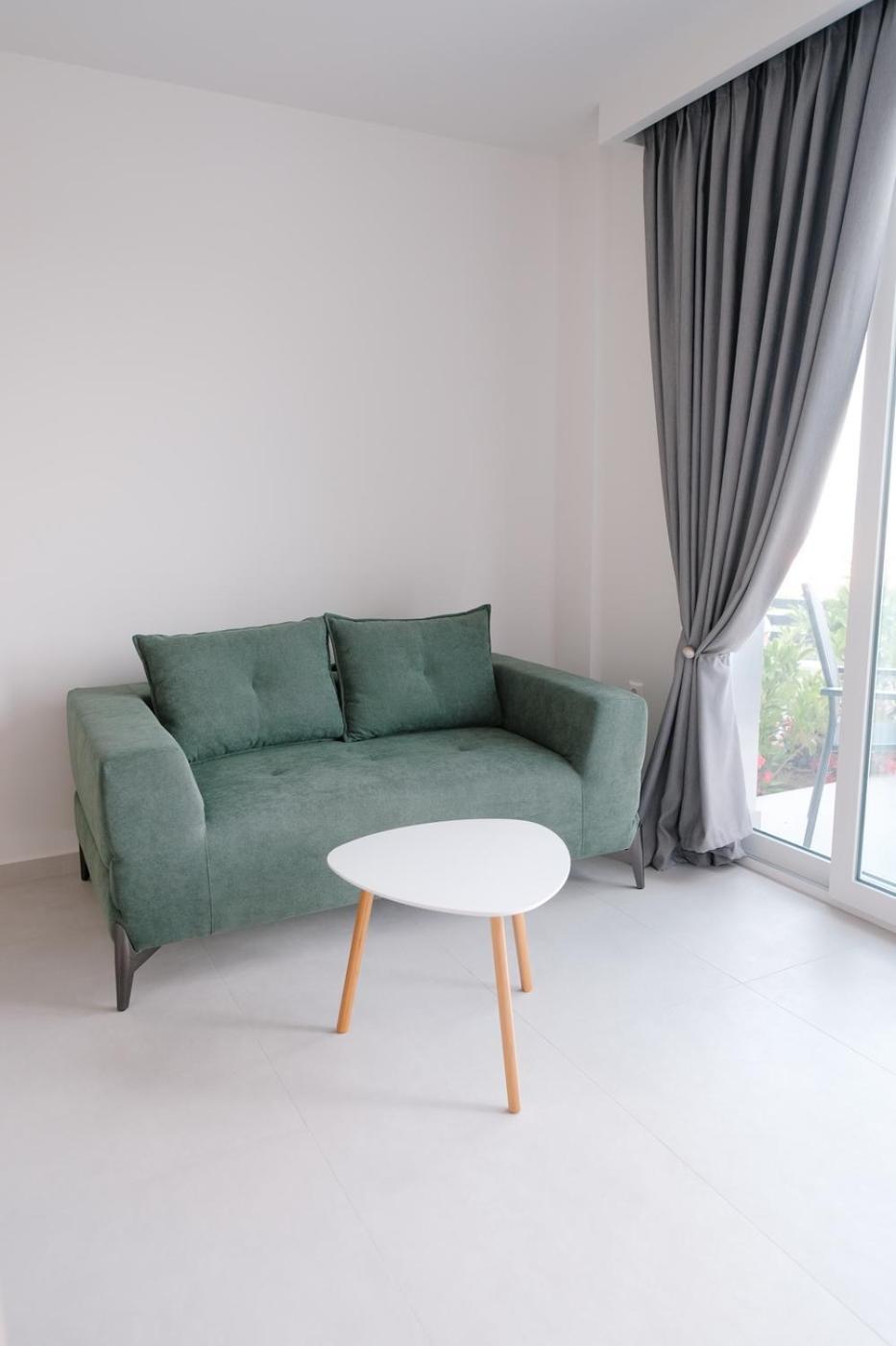Aquarama Suites Nea Iraklitsa Buitenkant foto